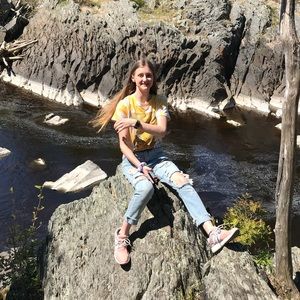 Meet your Posher, Hanna